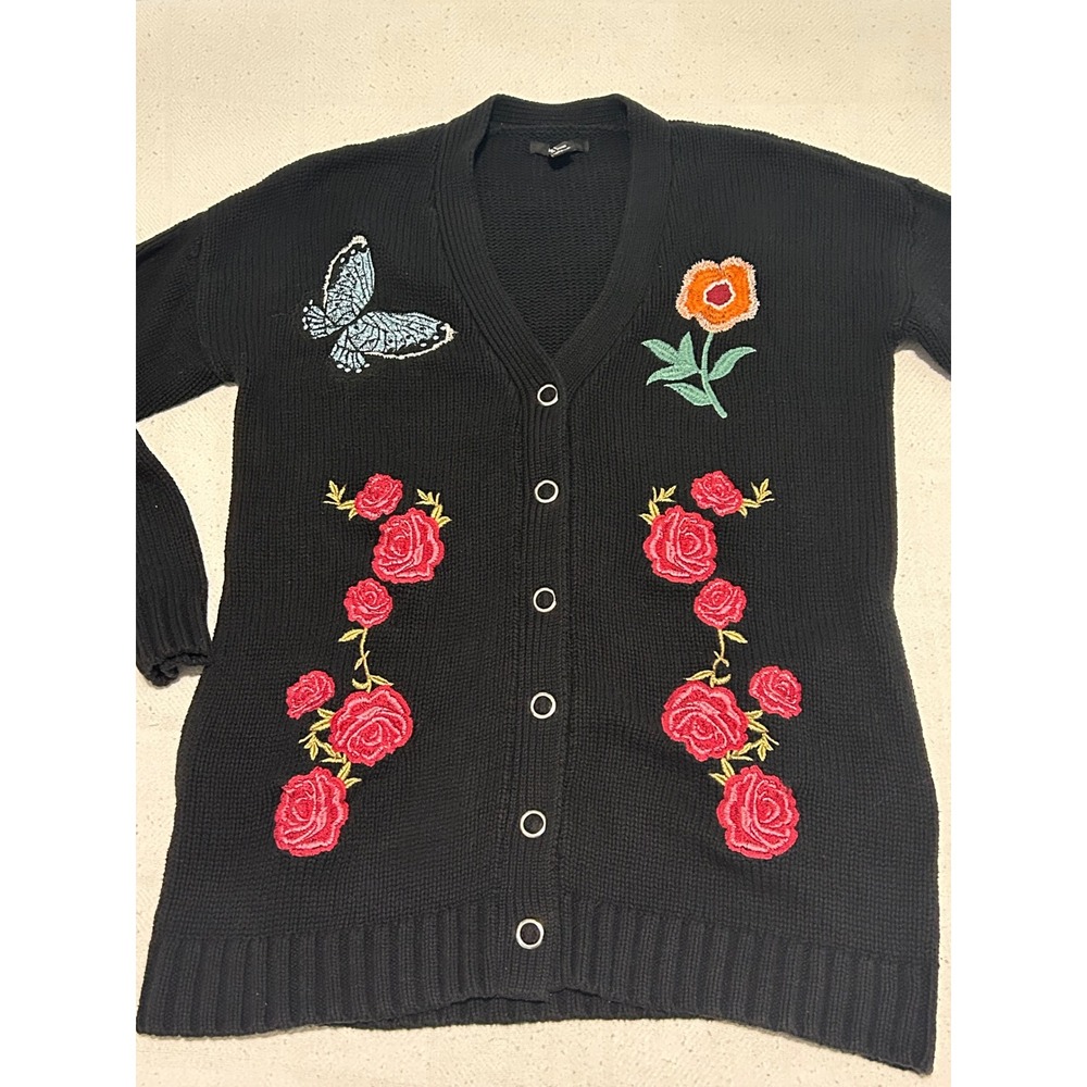 Forever 21 Black Embroidered Floral Butterfly cottage core Cardigan Sweater LG